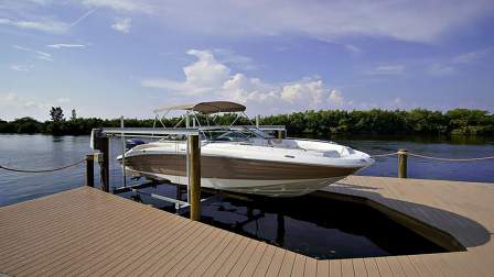 Southwind 2600 - Deck Boat