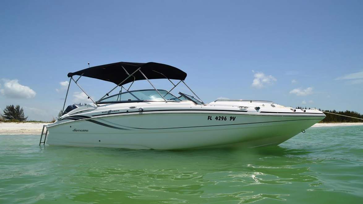 HURRICANE SD 2200 FOR RENT BY SPEED DOCK BOAT RENTAL