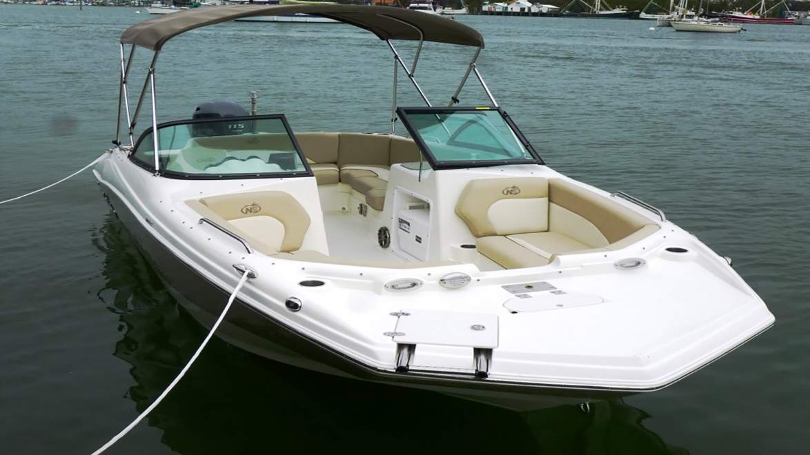 Nauticstar 203 DC - Deckboot