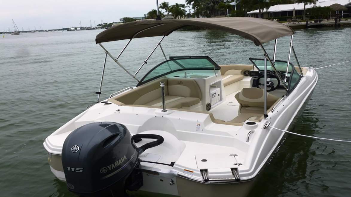 Nauticstar 203 DC - Deckboot